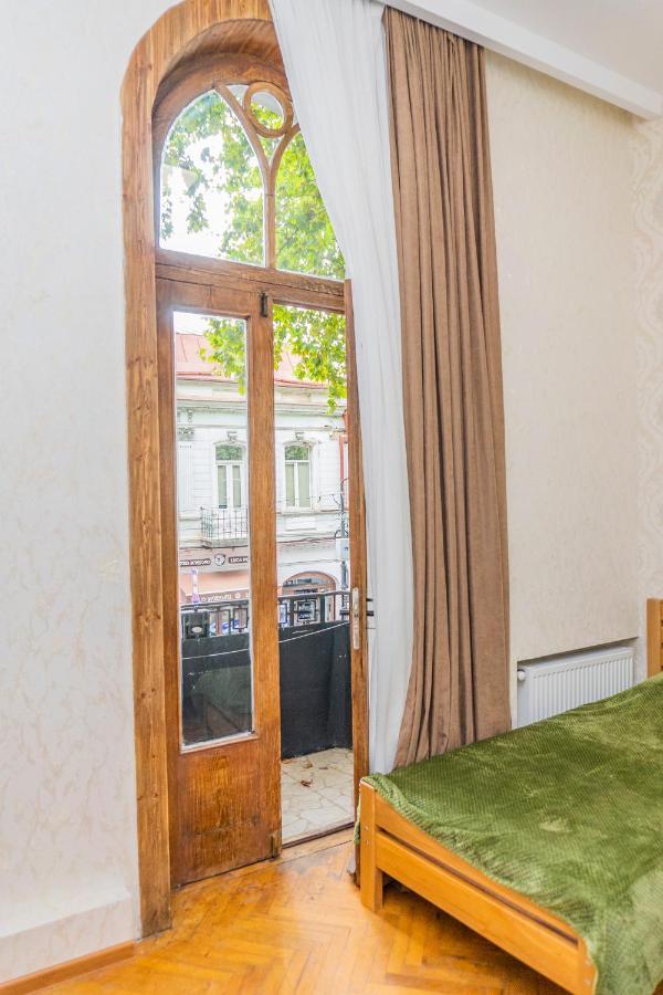 Heart Of The Old Tbilisi Apartment Exterior photo